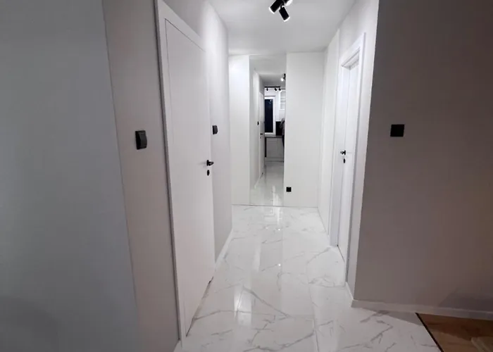 Al Jana Pawla דירה *